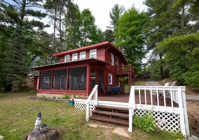 Photo 3 of Single family home for sale at 10582 N Twin Lake Rd NE, Mancelona, MI 49659 | MLS# 78080070550 | Listing updated on 2026-08-24