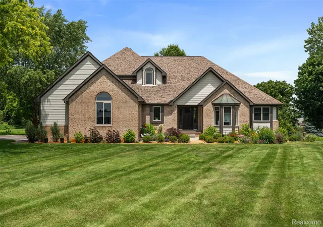 2nd image of 55550 Lee Rd, New Hudson, MI 48165 | MLS# 20261050278
