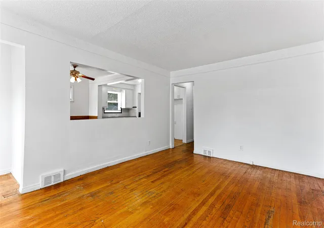 Photo 3 of Single family home for sale at 4501 Woodhall St, Detroit, MI 48224 | MLS# 20261050313 | Listing updated on 2026-08-23