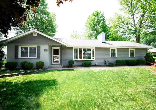 1st image of 2016 Brandywine Ln, Port Huron, MI 48060 | MLS# 20261050323