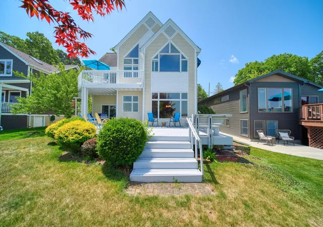 5th image of 413 Oakwood Ave, Clarklake, MI 49234 | MLS# 55026033383
