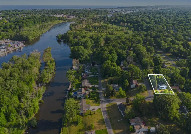 Photo 28 of Single family home for sale at 751 Jakway Ave, Benton Harbor, MI 49022 | MLS# 69026033375 | Listing updated on 2026-10-07