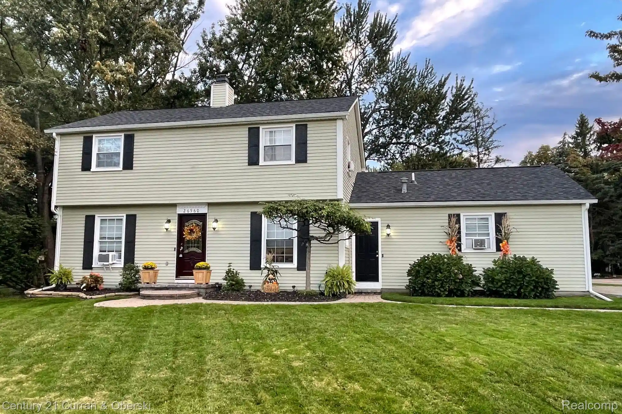 Photo 1 of Sale Pending at 26560 Acacia St, Harrison Township, MI 48045 | MLS# 20261050362 | Listing updated on 2026-10-19