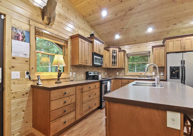 Photo 3 of Single family home for sale at 10694 N Mac Rd, Irons, MI 49644 | MLS# 78080070563 | Listing updated on 2026-07-08
