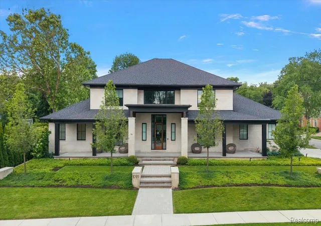82nd image of 1099 N Glenhurst Dr, Birmingham, MI 48009 | MLS# 20261050372