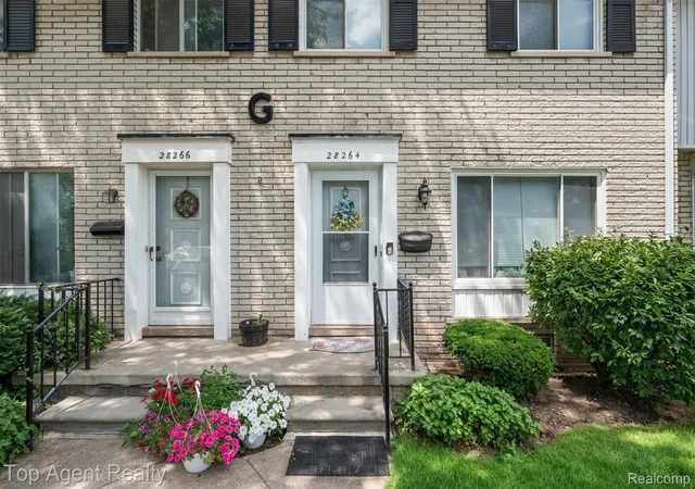2nd image of 28264 Universal Dr #82, Warren, MI 48092 | MLS# 20261050403