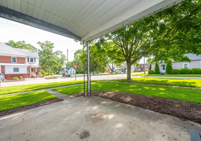 5th image of 8970 Second St, Baroda, MI 49101 | MLS# 69026033443