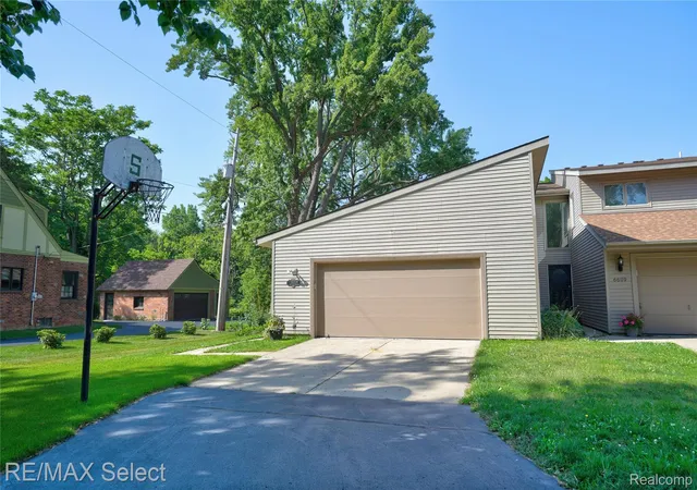 Photo 1 of Sale Pending at 6605 Flushing Rd, Flushing, MI 48433 | MLS# 20261050408 | Listing updated on 2026-08-20