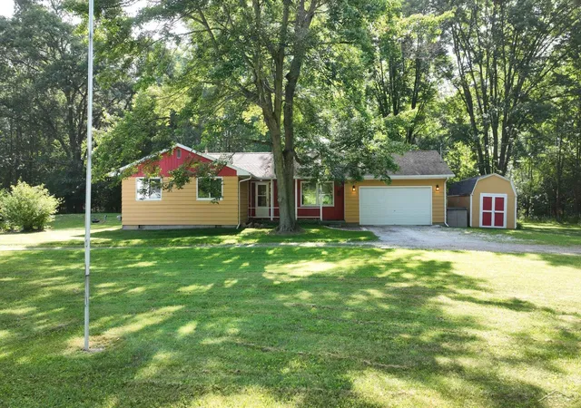 Photo 1 of Sale Pending at 549 S Eight Mile Rd, Midland, MI 48640 | MLS# 61050213614 | Listing updated on 2026-07-05