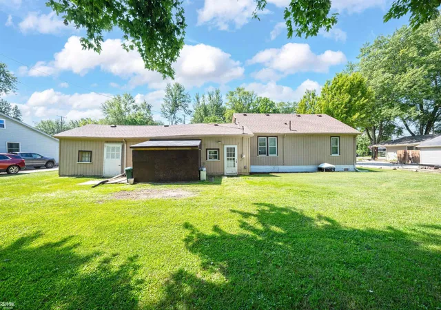 Photo 3 of Single family home for sale at 4460 Taft Rd, Clay, MI 48001 | MLS# 58050213615 | Listing updated on 2026-08-29