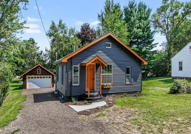 1st image of 121 E Olds St, Hartford, MI 49057 | MLS# 66026033470
