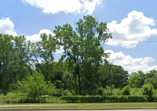 Land for sale at 00 Highland Rd, WaterfordCharterTownship_Oakland, MI 48340 | MLS# 20261050463