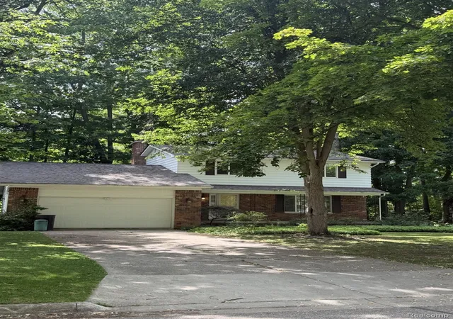 1st image of 2249 Belle Meade Dr, Davison, MI 48423 | MLS# 20261050466
