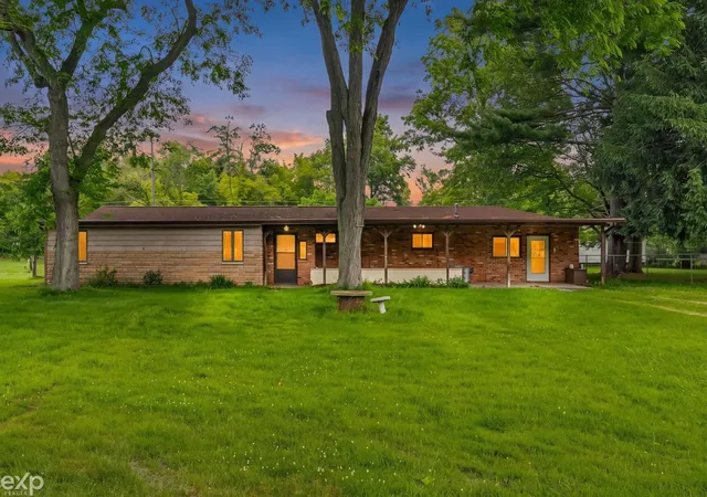 Photo 1 of Single family home for sale at 6406 Lapeer Rd, Clyde, MI 48049 | MLS# 58050213638 | Listing updated on 2026-09-01