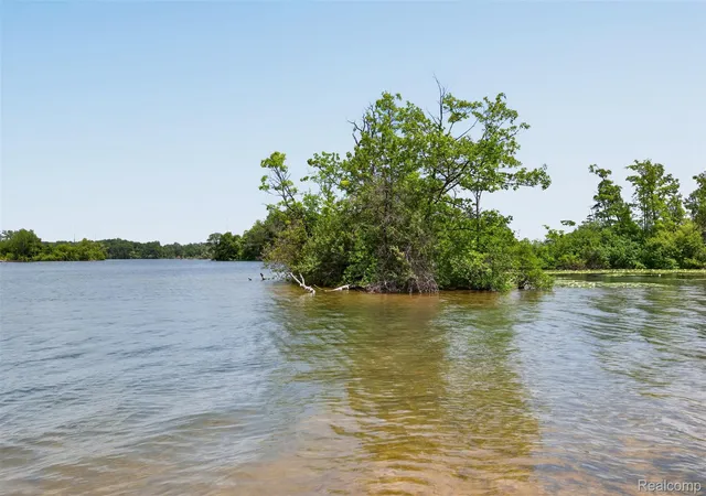 Photo 3 of Land for sale at Vac Is On Pontiac Lake, White Lake Charter Township Oakland, MI 48386 | MLS# 20261050500 | Listing updated on 2026-07-06