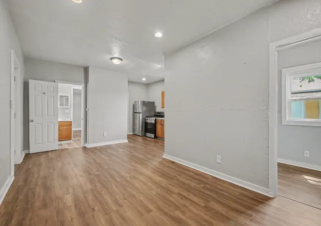 Photo 2 of Single family home for sale at 710 Baxter St Se, Grand Rapids, MI 49503 | MLS# 65026033505 | Listing updated on 2026-07-23