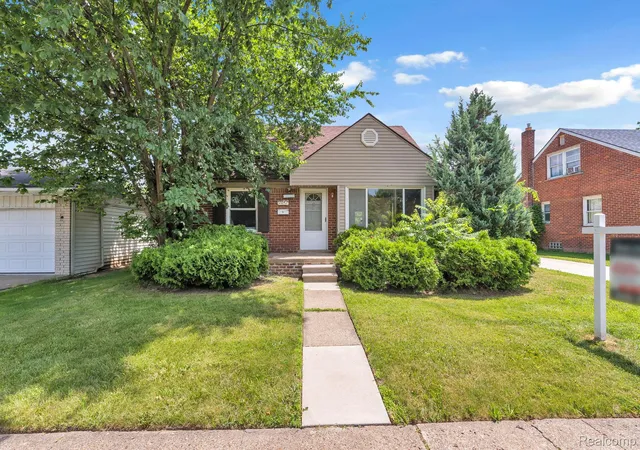 Photo 2 of Single family home for sale at 7641 Pelham Rd, Allen Park, MI 48101 | MLS# 20261050530 | Listing updated on 2026-10-08