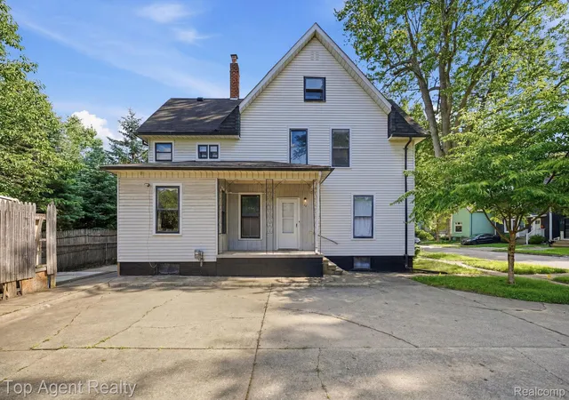 Photo 1 of Multi family home for sale at 74 Washington St, Mount Clemens, MI 48043 | MLS# 20261050540 | Listing updated on 2026-08-19