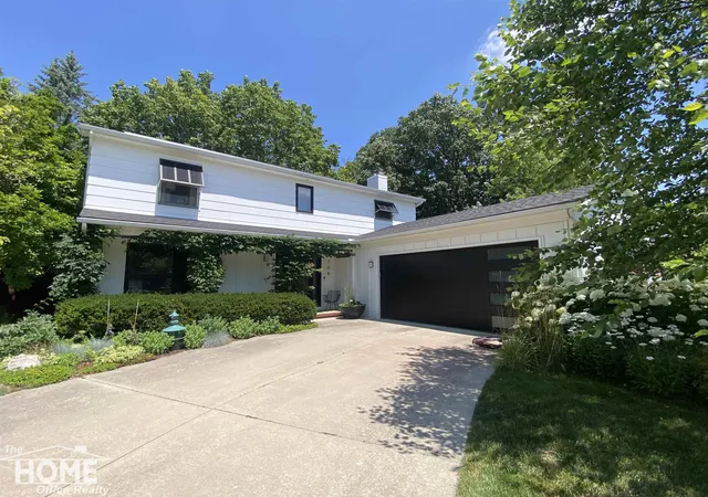 1st image of 1508 Alta Vista Dr, Owosso, MI 48867 | MLS# 5050213661