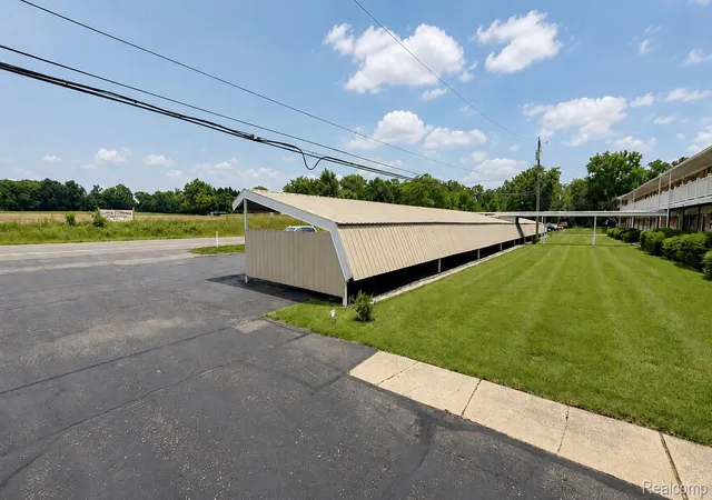 Photo 3 of Condo for sale at 26945 Milford Rd #34, South Lyon, MI 48178 | MLS# 20261050549 | Listing updated on 2026-09-16