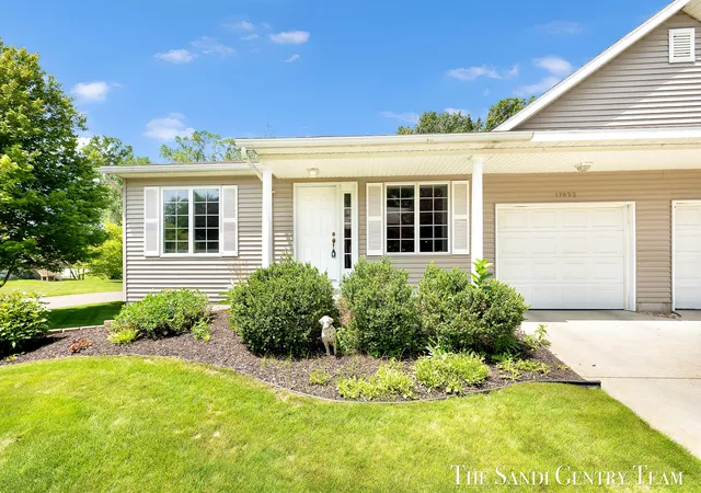 2nd image of 17632 Dustin Dr, Spring Lake, MI 49456 | MLS# 71026033535