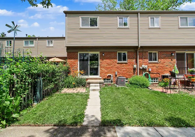 Photo 16 of Condo for sale at 3023 Wolverine Dr, Ann Arbor, MI 48108 | MLS# 20261050578 | Listing updated on 2026-08-28