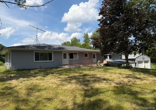Photo 3 of Single family home for sale at 3515 Morton Rd, Stockbridge, MI 49285 | MLS# 20261050595 | Listing updated on 2026-07-07