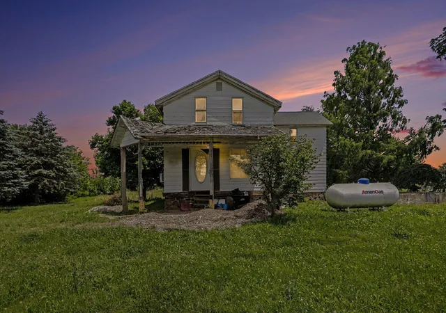 Single family home for sale at 5141 Park Rd, Eau Claire, MI 49111 | MLS# 69026033576