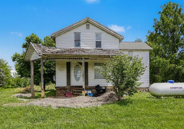 Photo 2 of Single family home for sale at 5141 Park Rd, Eau Claire, MI 49111 | MLS# 69026033576 | Listing updated on 2026-07-09