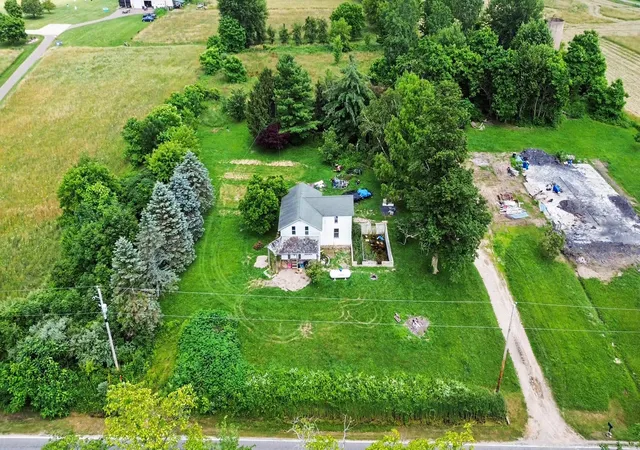 Photo 3 of Single family home for sale at 5141 Park Rd, Eau Claire, MI 49111 | MLS# 69026033576 | Listing updated on 2026-07-09