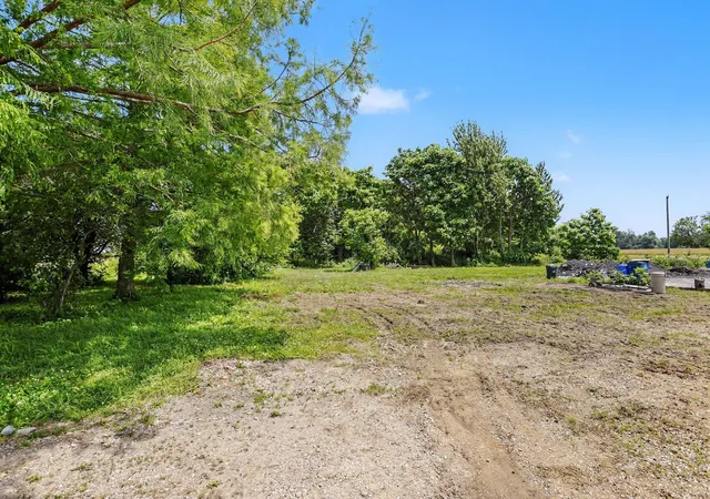 Photo 4 of Single family home for sale at 5141 Park Rd, Eau Claire, MI 49111 | MLS# 69026033576 | Listing updated on 2026-07-09