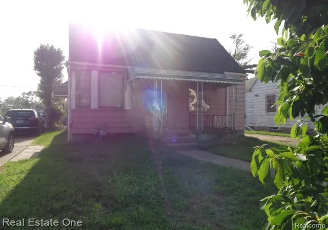 Photo 4 of Single family home for sale at 20009 Ohio St, Detroit, MI 48221 | MLS# 20261050617 | Listing updated on 2026-08-05