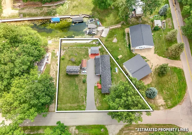 Photo 4 of Single family home for sale at 6915 Rowley Dr, Osseo, MI 49266 | MLS# 53026033607 | Listing updated on 2026-09-19
