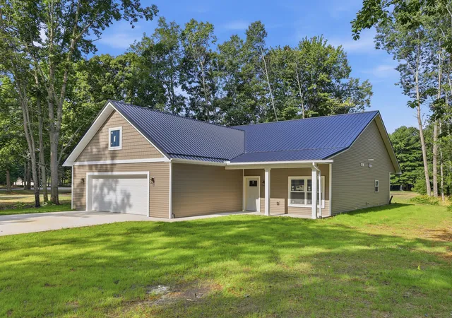 1st image of 6805 Mayfair Dr, Stanwood, MI 49346 | MLS# 72026033610