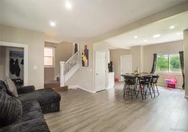 5th image of 15344 Dexter Ave, Detroit, MI 48238 | MLS# 20261050626