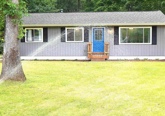 19th image of 1492 Innwood North, Interlochen, MI 49643 | MLS# 78080070610