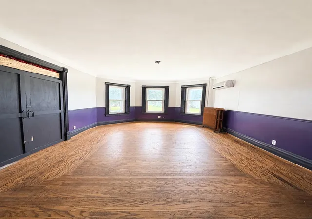 4th image of 19224 Craig St, New Boston, MI 48164 | MLS# 81026033615