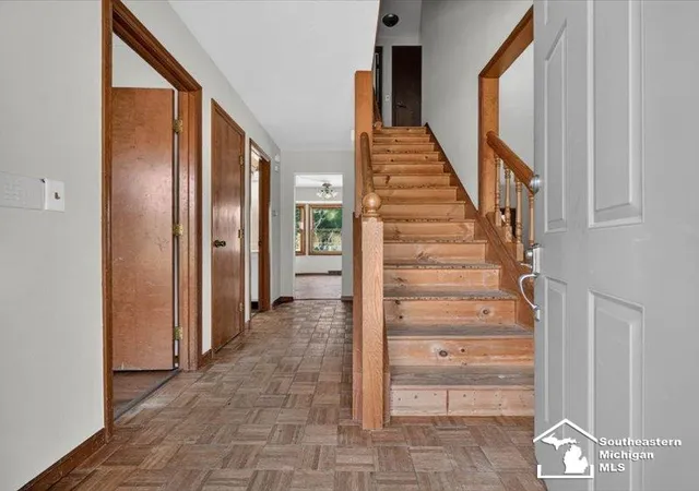 Photo 3 of Single family home for sale at 1257 Rutledge Dr, Temperance, MI 48182 | MLS# 57050213694 | Listing updated on 2026-09-14