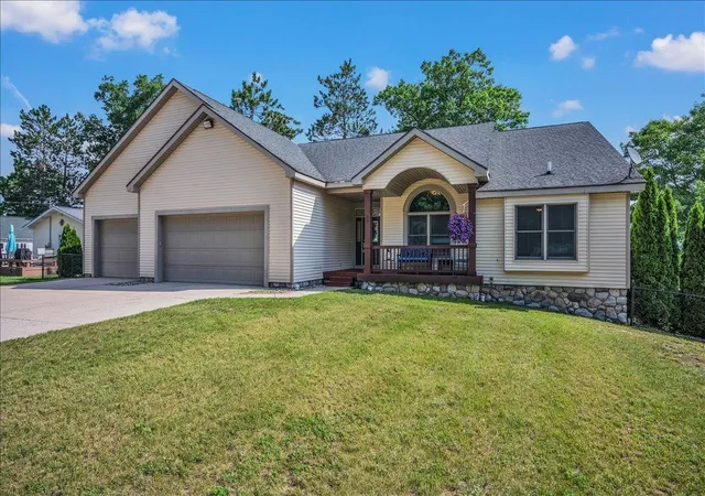 4th image of 8382 Grace St, Hale, MI 48739 | MLS# 77080070612