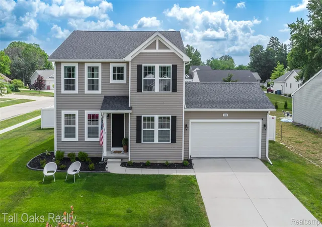 1st image of 1014 Meadow Dr, Davison, MI 48423 | MLS# 20261050670
