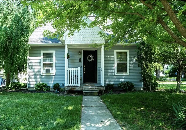 Photo 3 of Single family home for sale at 75 Westover St, Ann Arbor, MI 48103 | MLS# 81026033631 | Listing updated on 2026-09-10