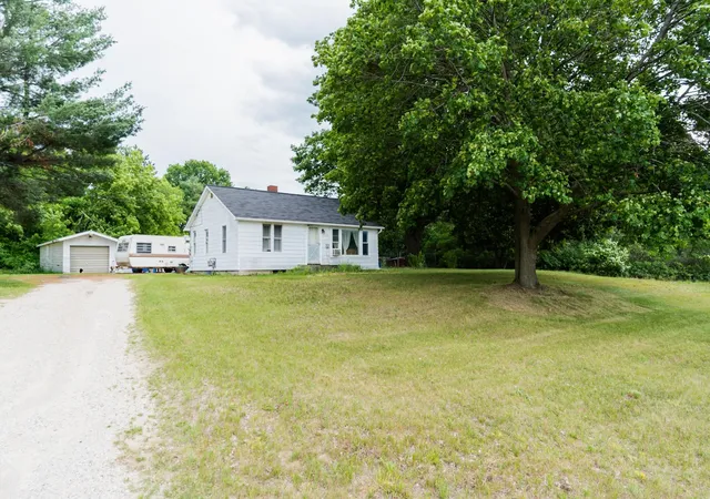 18th image of 8196 Ludington Dr, Lake, MI 48632 | MLS# 79080070614