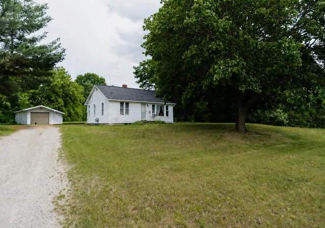 1st image of 8196 Ludington Dr, Lake, MI 48632 | MLS# 79080070614