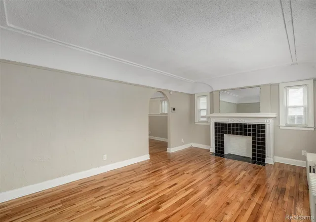 Photo 4 of Single family home for sale at 16150 Washburn St, Detroit, MI 48221 | MLS# 20261050678 | Listing updated on 2026-08-25