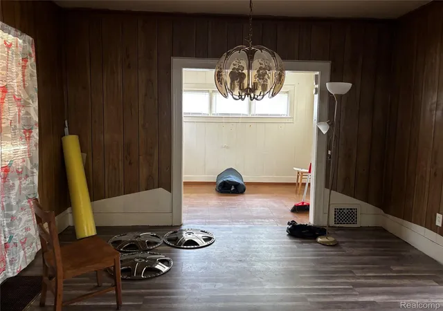 Photo 4 of Single family home for sale at 3915 Trumbull Ave, Flint, MI 48504 | MLS# 20261050688 | Listing updated on 2026-09-23