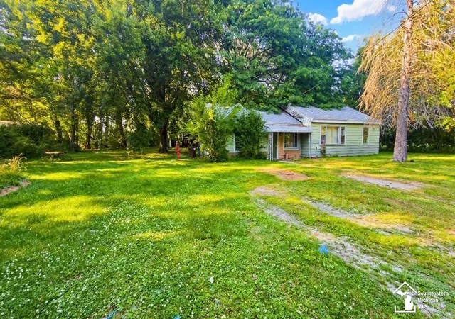 Photo 3 of Single family home for sale at 2920 1st Street, La Salle, MI 48145 | MLS# 57050213713 | Listing updated on 2026-07-14