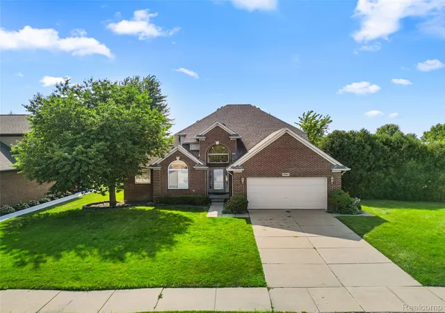 2nd image of 52007 Plum Creek Dr, Chesterfield, MI 48047 | MLS# 20261050700
