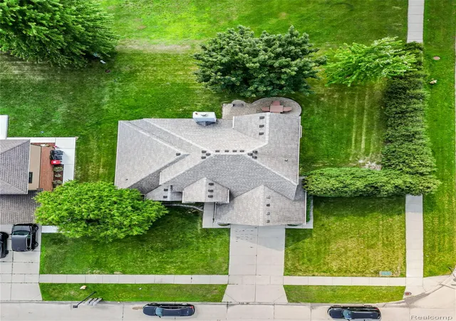 26th image of 52007 Plum Creek Dr, Chesterfield, MI 48047 | MLS# 20261050700