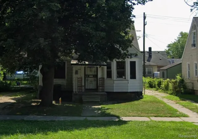 Photo 1 of Sale Pending at 11350 Evergreen Ave, Detroit, MI 48228 | MLS# 20261050720 | Listing updated on 2026-07-12