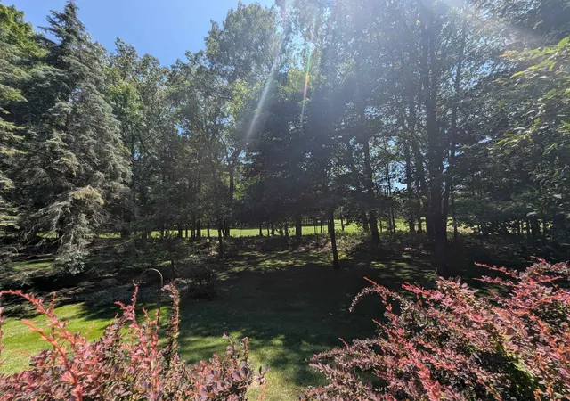 Photo 5 of Single family home for sale at 5110 Huron Breeze Dr, Au Gres, MI 48703 | MLS# 77080070629 | Listing updated on 2026-07-06